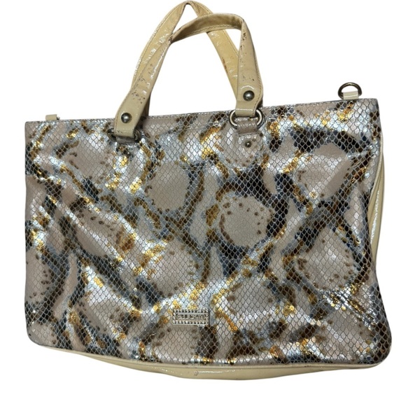 Handbags - Pulcati vintage Needs ❤️leather Snake Print Tote Bag! Mostly Great condition